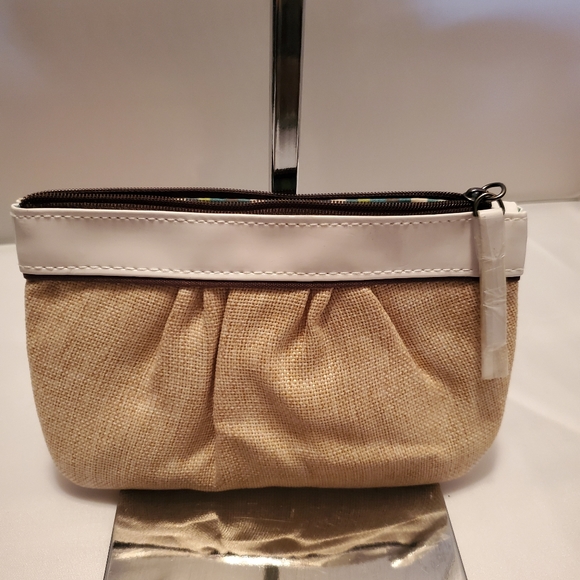 NWOT RAFFIA Clutch Wallet - Picture 1 of 3